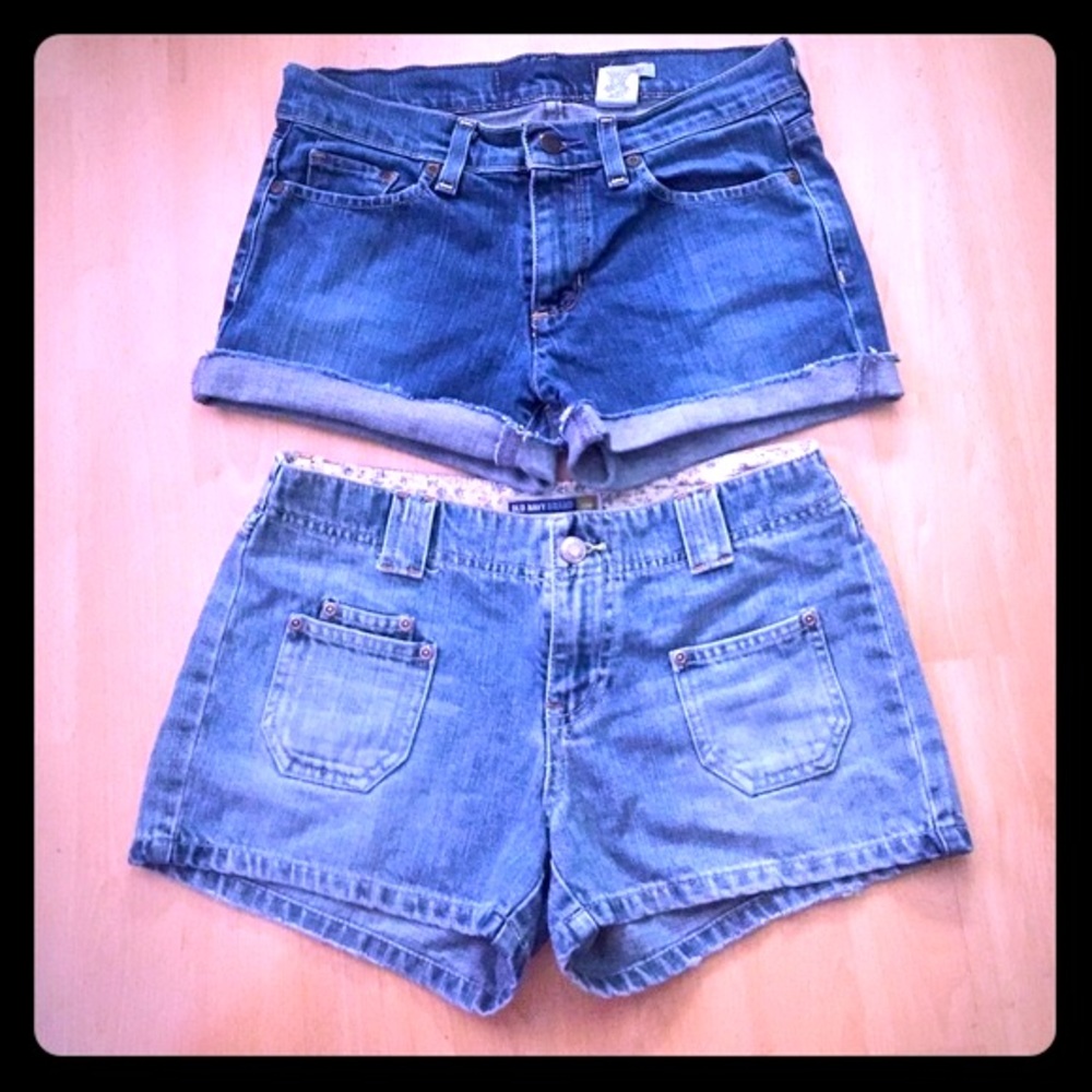 🌸Bundle 2 denim shorts🌺
